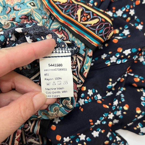 NWOT SHEIN Plunging Neck Tribal Print Floral Motif Maxi Dress Boho Dress 12/XL - Picture 6 of 12